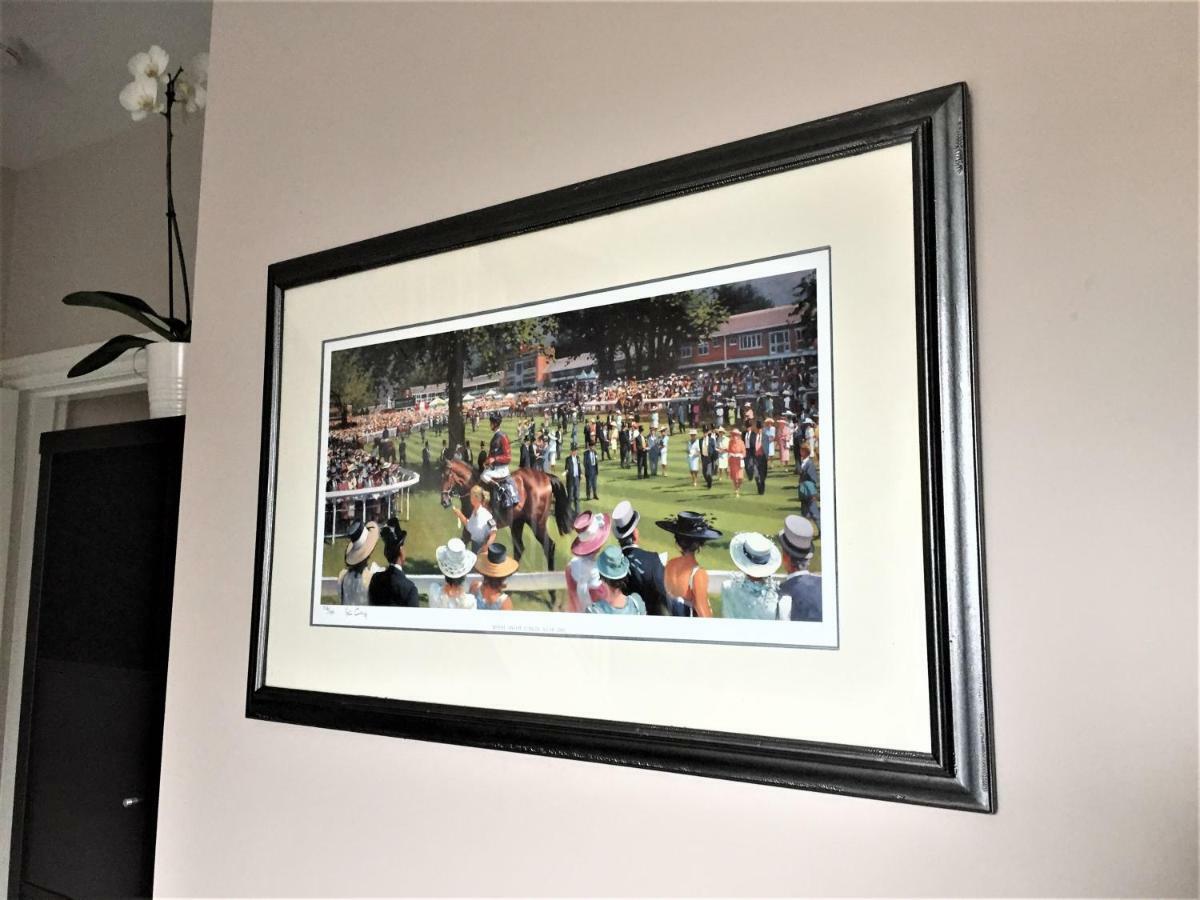 Guineas House Villa Newmarket  Exteriör bild